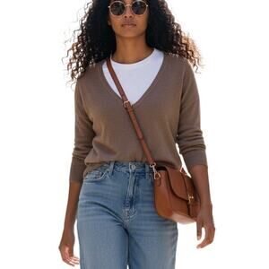 Forever 21 Women's Relaxed Fit V-Neck Long Sleeve Sweater, Tan, Size M